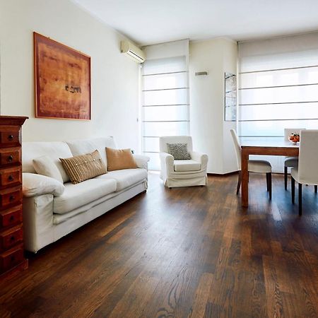 Savona Corner Apartment Milano Esterno foto